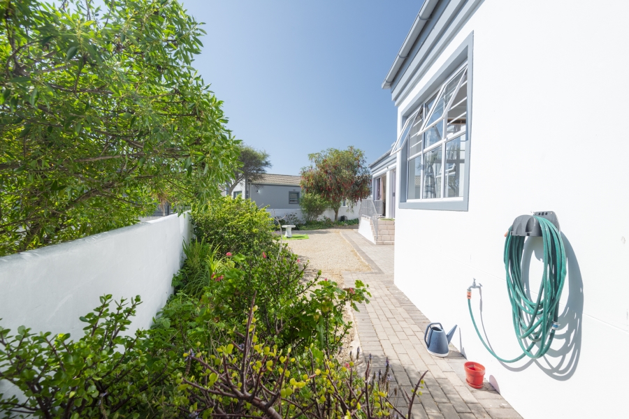 3 Bedroom Property for Sale in Country Club Western Cape